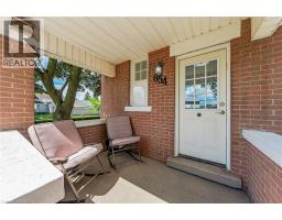 854 GUELPH Street - 6