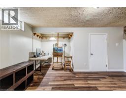 65 ASPEN Crescent - 32