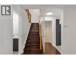 205 HOLBEACH Crescent - 15
