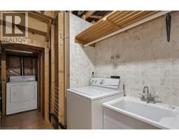 205 HOLBEACH Crescent - 29