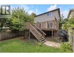 205 HOLBEACH Crescent - 32