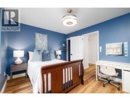 35 HOLLINRAKE Avenue - 20