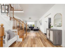 35 HOLLINRAKE Avenue - 3