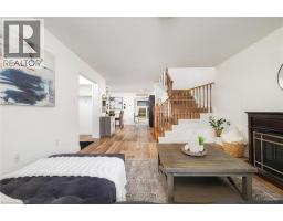 35 HOLLINRAKE Avenue - 6
