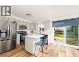 35 HOLLINRAKE Avenue - 9
