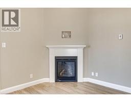 381 ARGYLE Avenue - 15