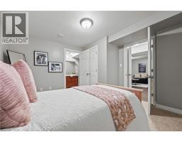 8 PAMELA Lane - 30