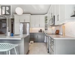 11 SECINARO Avenue - 10