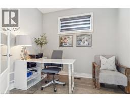 11 SECINARO Avenue - 18