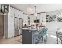 11 SECINARO Avenue - 7