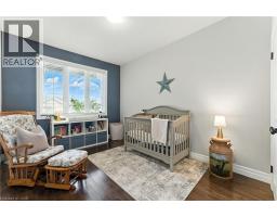 242 HUTTON Street E - 14