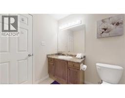 950 HIGHLAND Road W UnitNo. 6 - 35