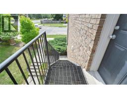 950 HIGHLAND Road W UnitNo. 6 - 39
