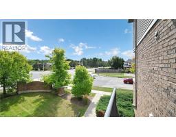 950 HIGHLAND Road W UnitNo. 6 - 40