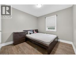 34 NIESON Street - 29