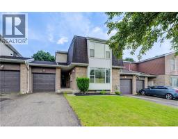 19 HILLBROOK Crescent - 2