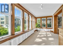 78 ALLEN Street E - 15