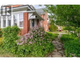 78 ALLEN Street E - 2