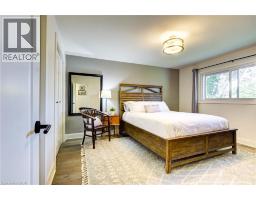 20 TAYLOR Crescent - 24