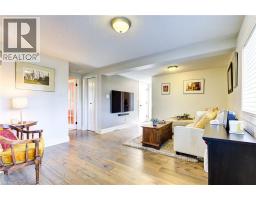20 TAYLOR Crescent - 30