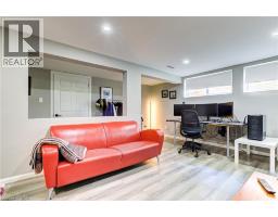 20 TAYLOR Crescent - 36