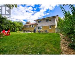 20 TAYLOR Crescent - 40