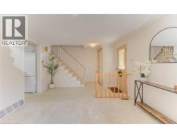 26 LEWIS Crescent - 10