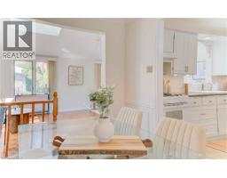 26 LEWIS Crescent - 13