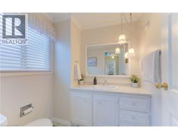26 LEWIS Crescent - 19
