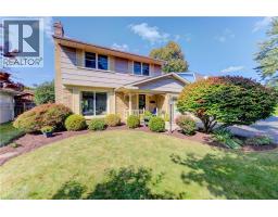 26 LEWIS Crescent - 2
