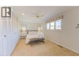 26 LEWIS Crescent - 24