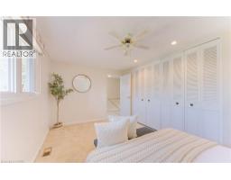 26 LEWIS Crescent - 25