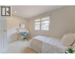 26 LEWIS Crescent - 27