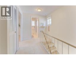 26 LEWIS Crescent - 30