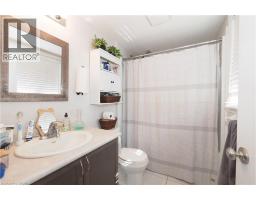 55 MOOREGATE Crescent UnitNo. 12A - 10