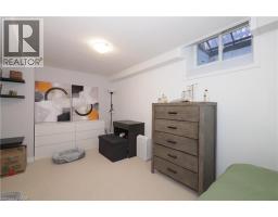 55 MOOREGATE Crescent UnitNo. 12A - 15