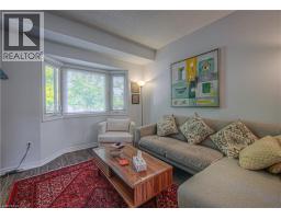 310 CHRISTOPHER Drive UnitNo. 15 - 6