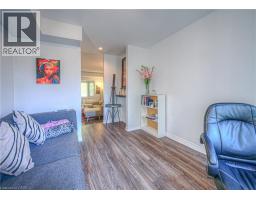 310 CHRISTOPHER Drive UnitNo. 15 - 8