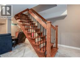 500 FOXHILL Place - 33