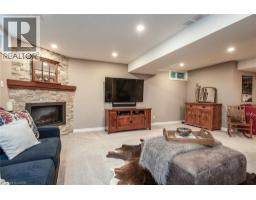 500 FOXHILL Place - 35