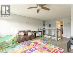 13 RIDGEWOOD COURT - 8
