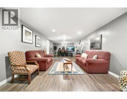 3 KAMPS Crescent - 23