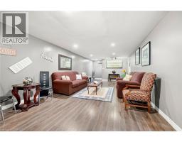 3 KAMPS Crescent - 24
