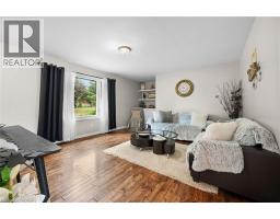 3 KAMPS Crescent - 5