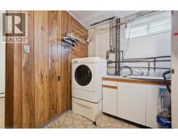 136 FAIRWAY Road N - 34