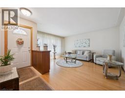136 FAIRWAY Road N - 6