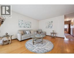 136 FAIRWAY Road N - 9