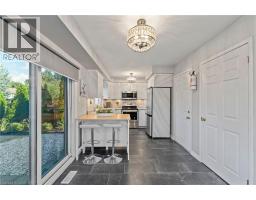 28 HOLLINRAKE Avenue - 14