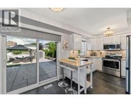 28 HOLLINRAKE Avenue - 15