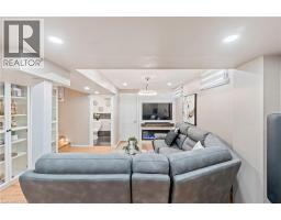 28 HOLLINRAKE Avenue - 38